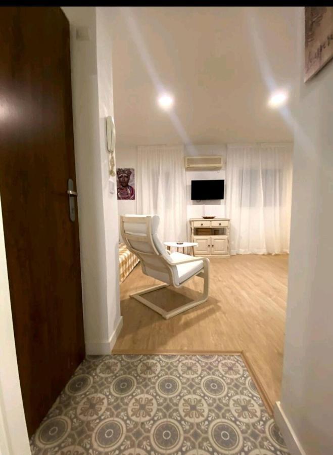 Apartamento Triana Sevilha Exterior foto